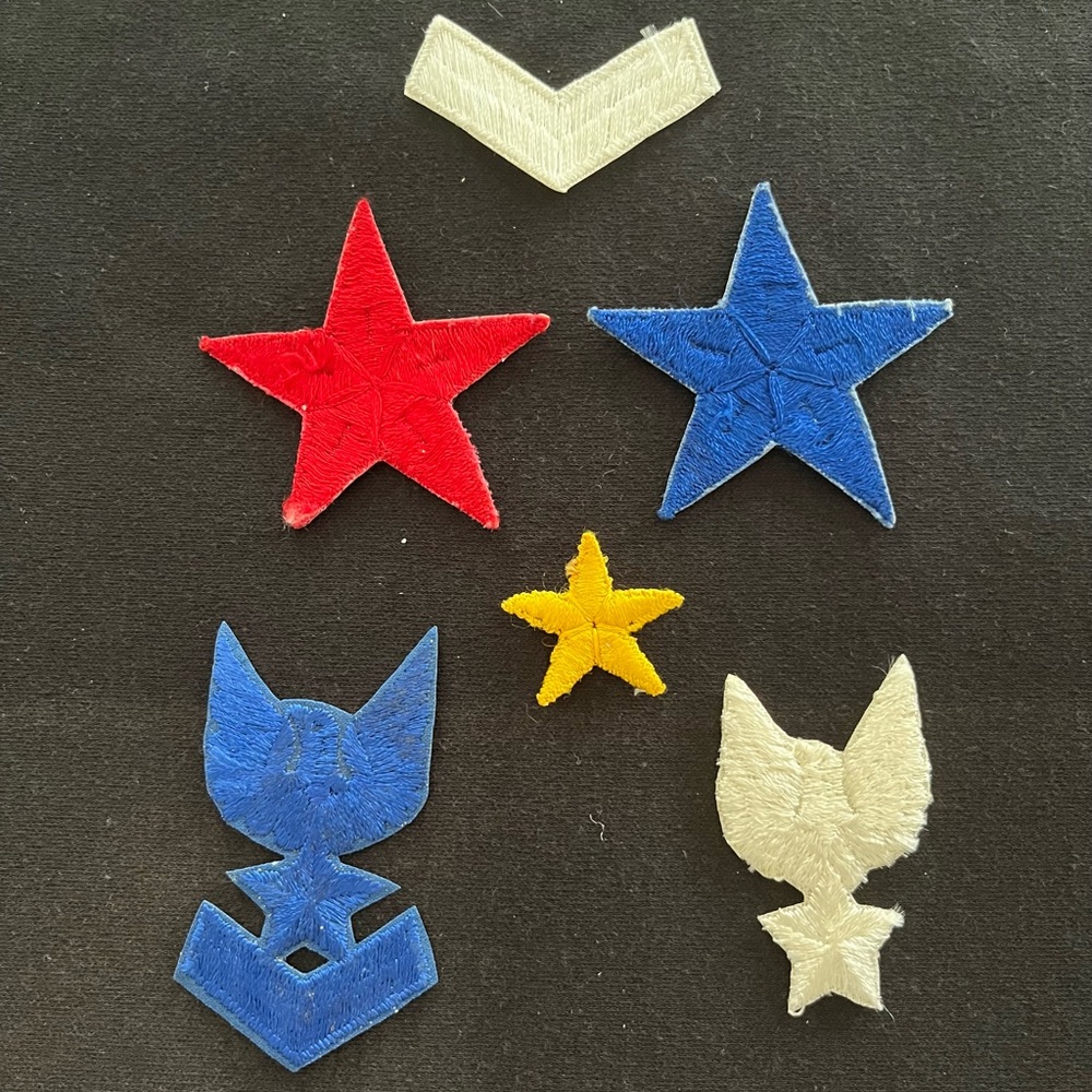 Vintage embroidered appliqués 3/$10